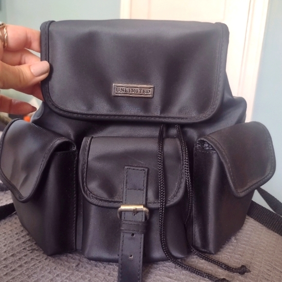 Unlimited Mini Backpack - Picture 9 of 12